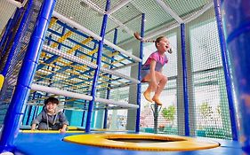 โรงแรมฮอลิเดย์อินน์ พัทยา